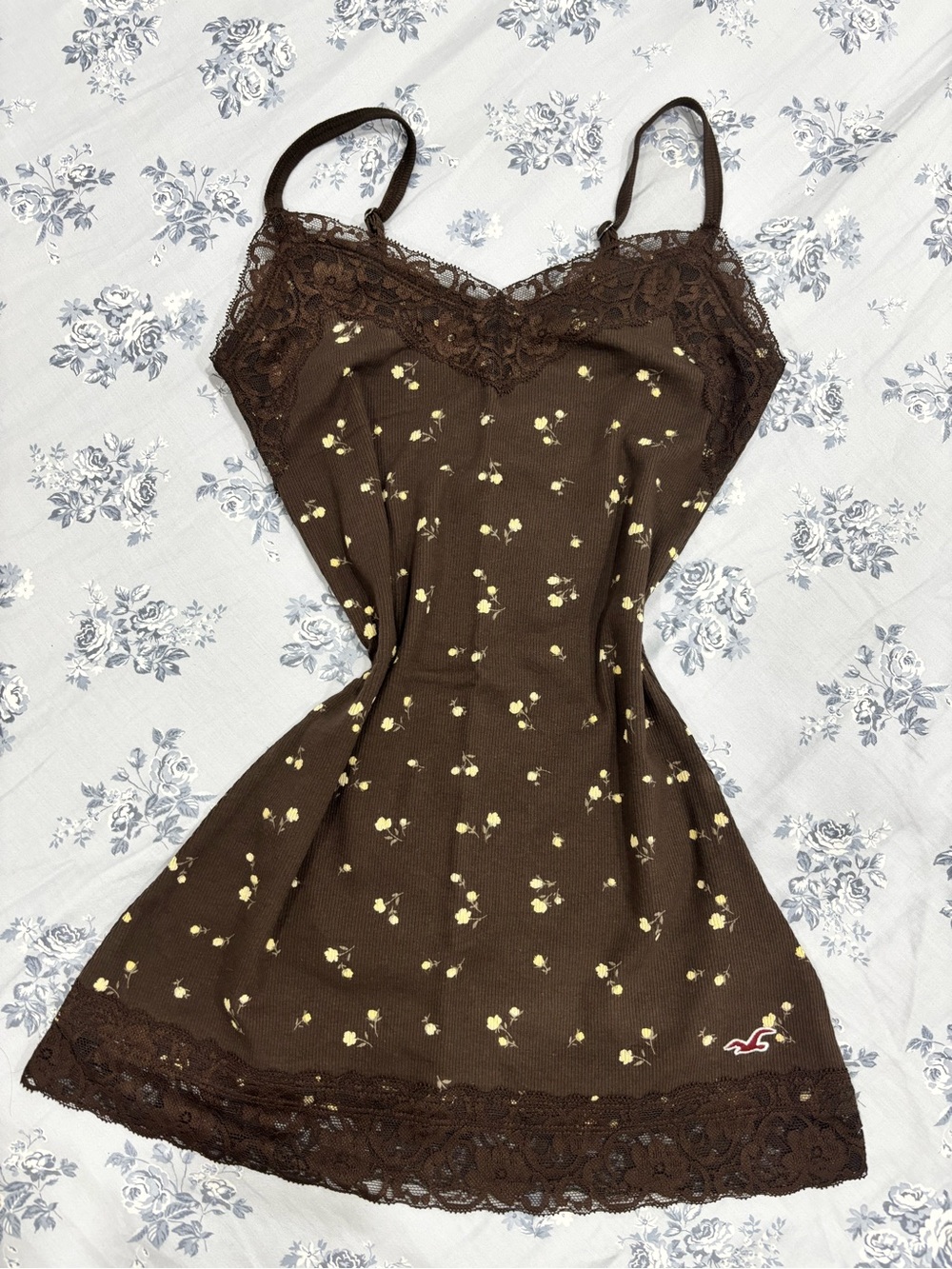 Y2k-style Hollister Co. Brown Floral Lace-Trim Cami - Picture 2 of 4